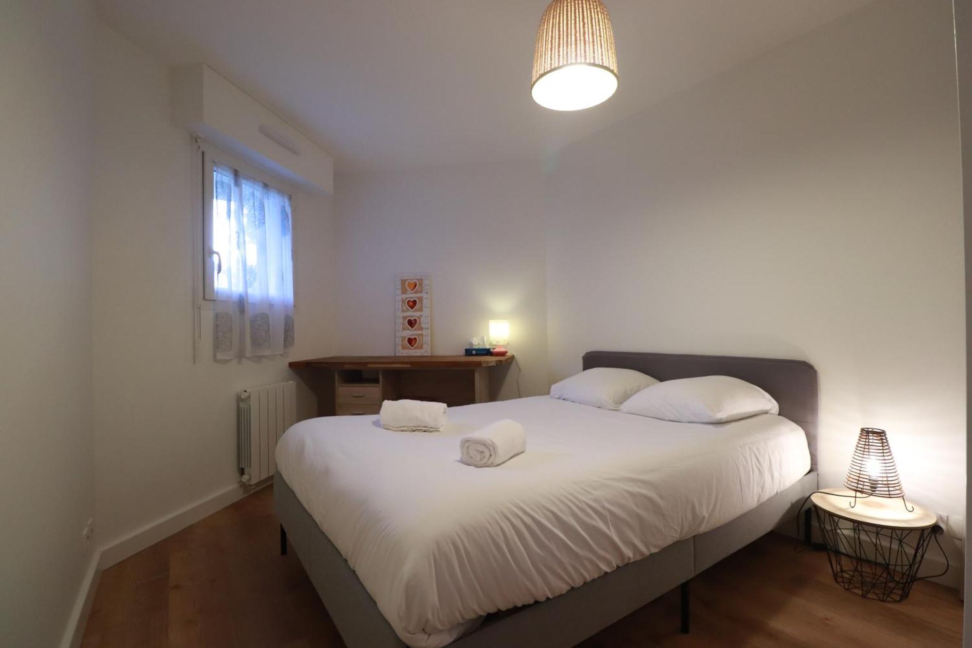 Olivia - T2 - Confort - Wifi- Parking Vannes Zewnętrze zdjęcie